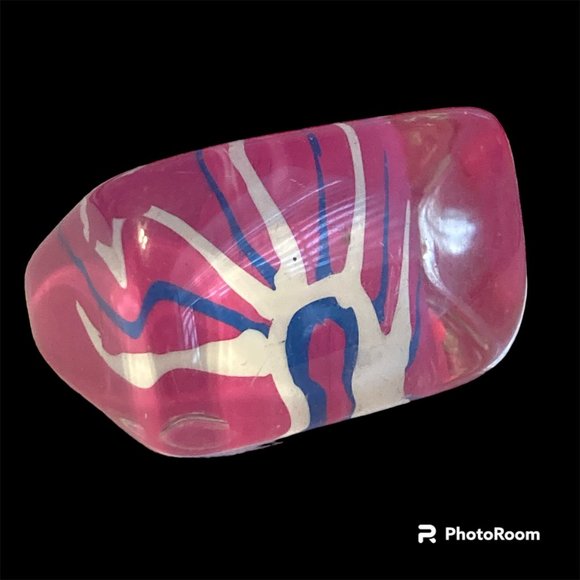 Vintage Lucite Acrylic Ring Size 6 Retro Abstract Hand Painted Pink Blue White - Picture 3 of 12